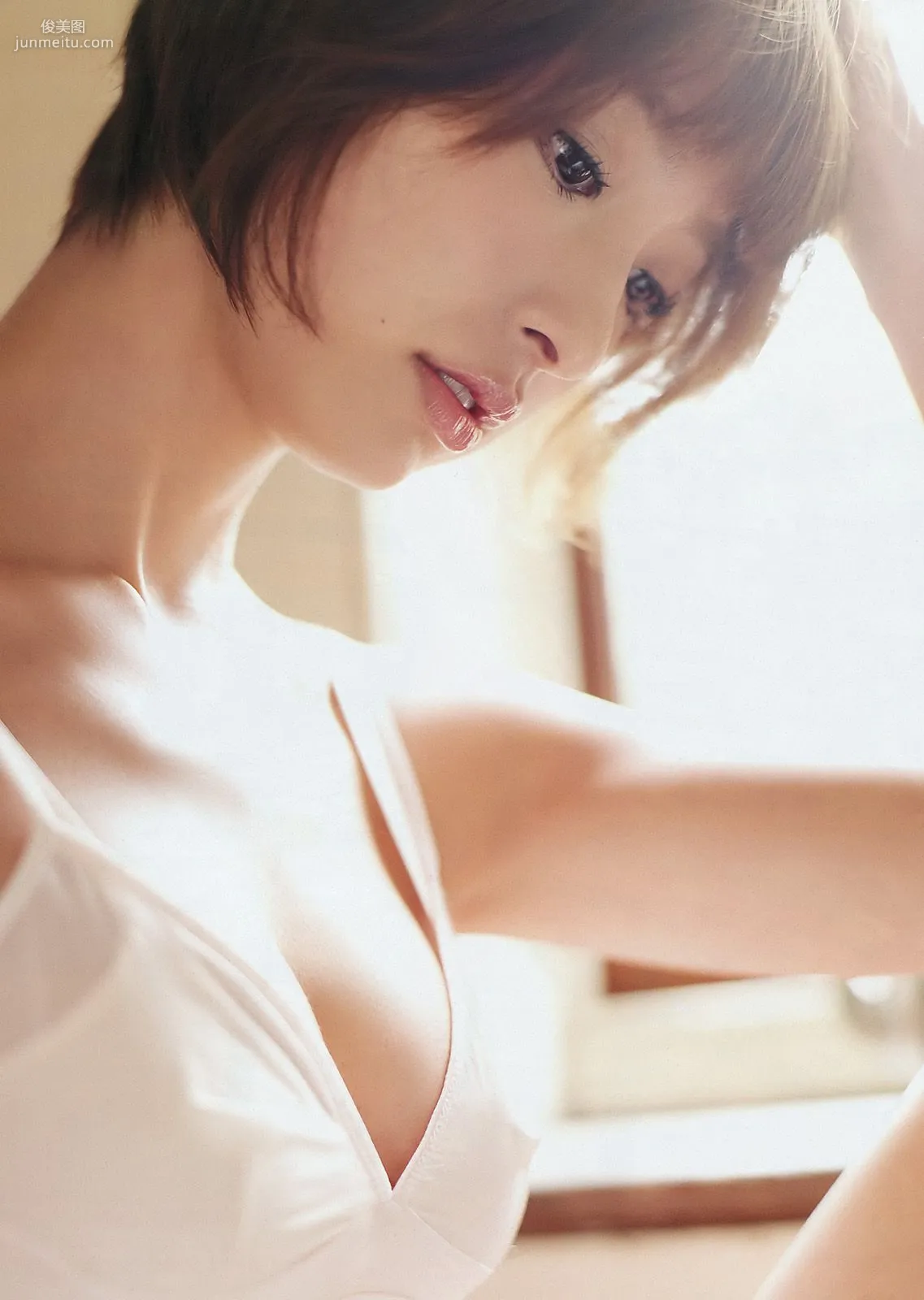 フレンチ･キス 篠田麻裡子 [Weekly Young Jump] 2011年No.52 寫真雜志 10