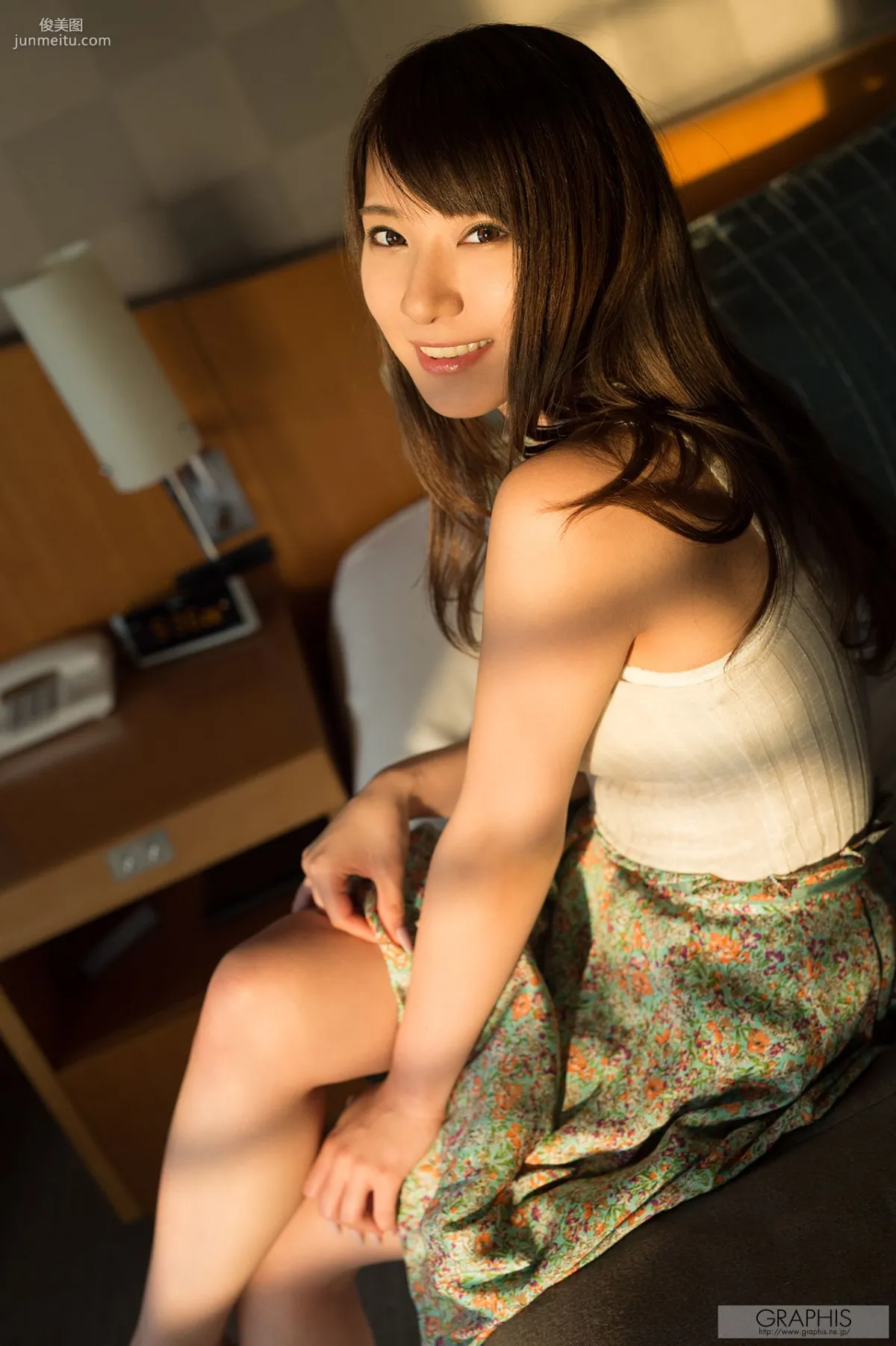 園田みおん《AWESOME》 [Graphis] Gals 写真集27