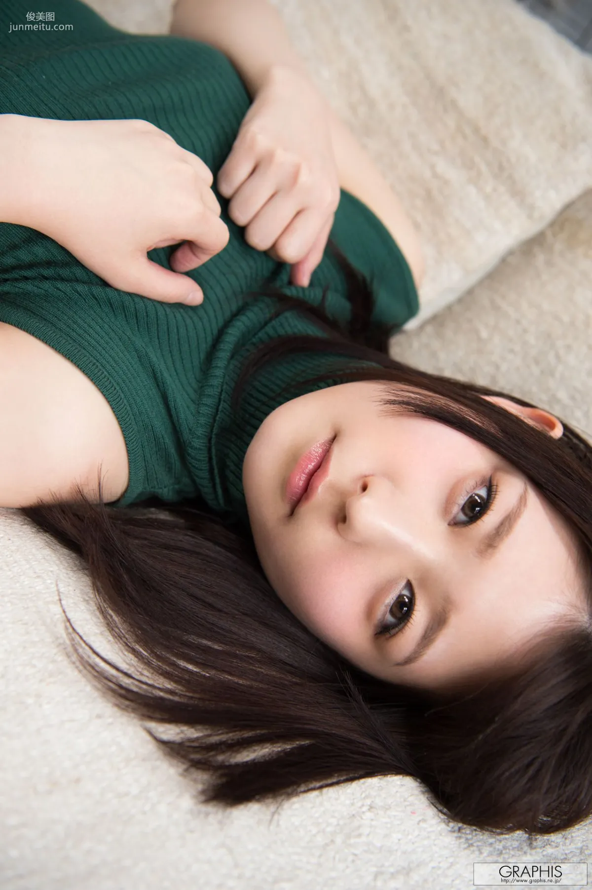 Rin Asuka / Rin Asuka 'Sunny Place' [Graphis] Gals Photo Set photo 29