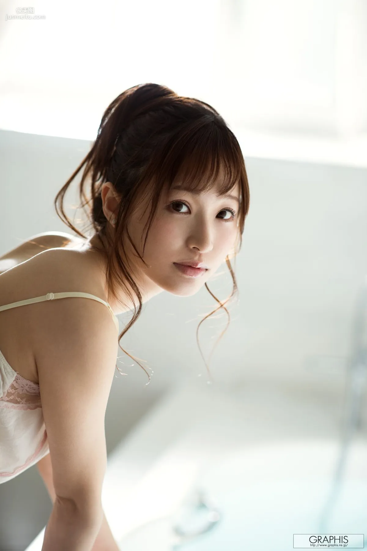 Moe Amatsuka, Fairy Angel [Graphis] Gals Photo Set photo 40