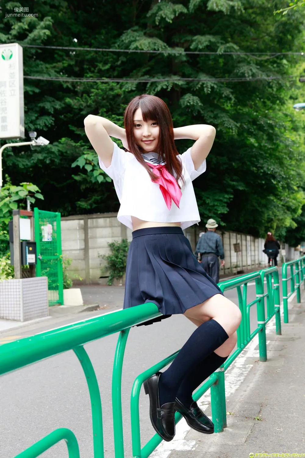 Yoshiko Suenaga, Uniform After School Too? Or Shall We Change into Swimsuits? Photo Set [DGC] NO.1052 photo 9
