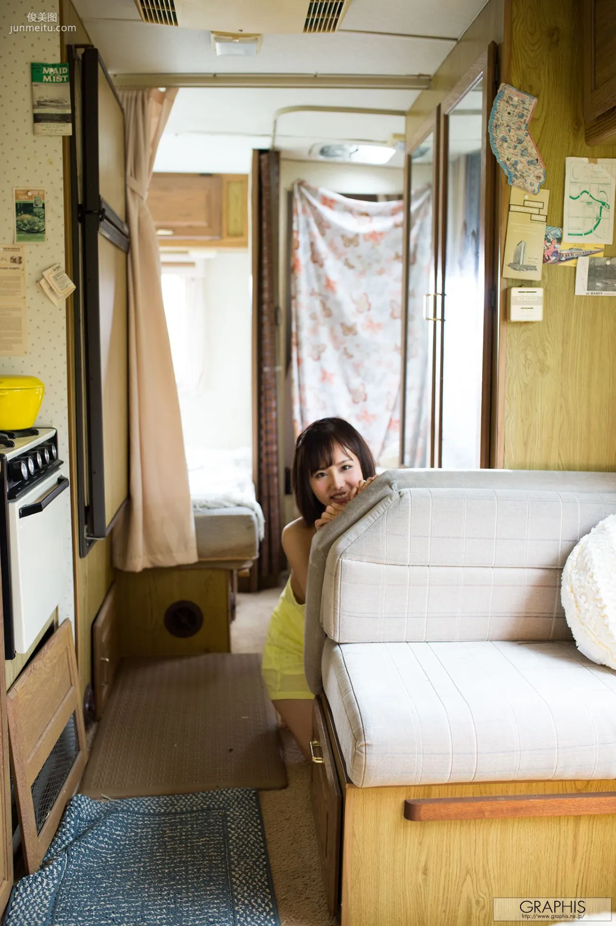 Aoi Akane: Graphis First Gravure photo 35