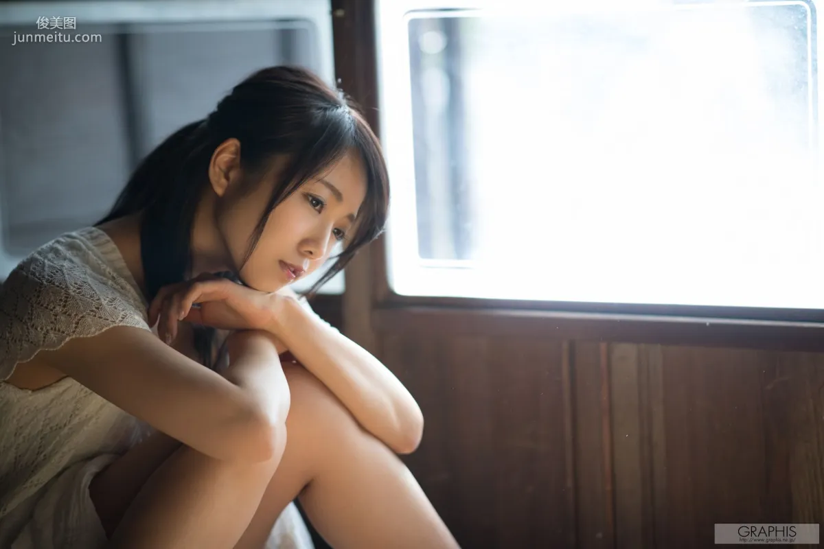 戸田真琴『Pure purification』 [Graphis] Gals 写真集4