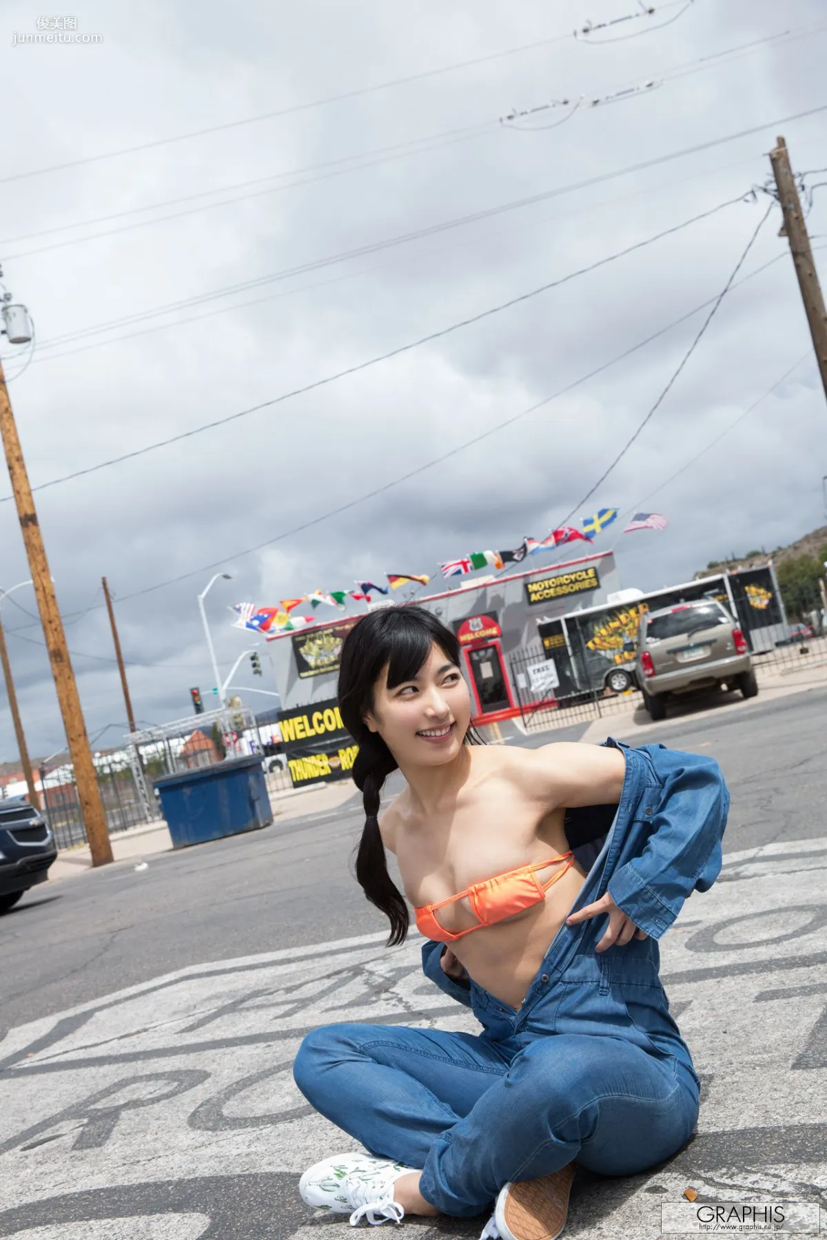 由愛可奈《pure bible》 [Graphis] Gals 寫真集 11