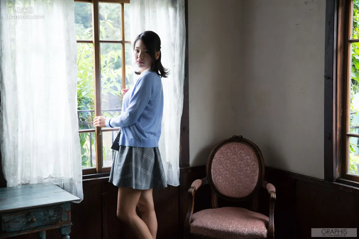 Manaka Minami [Graphis] First Gravure First Nude Girl Photo Set photo 23
