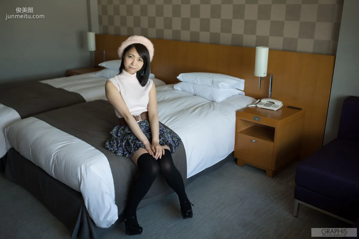 戸田真琴『Pure purification』 [Graphis] Gals 写真集34