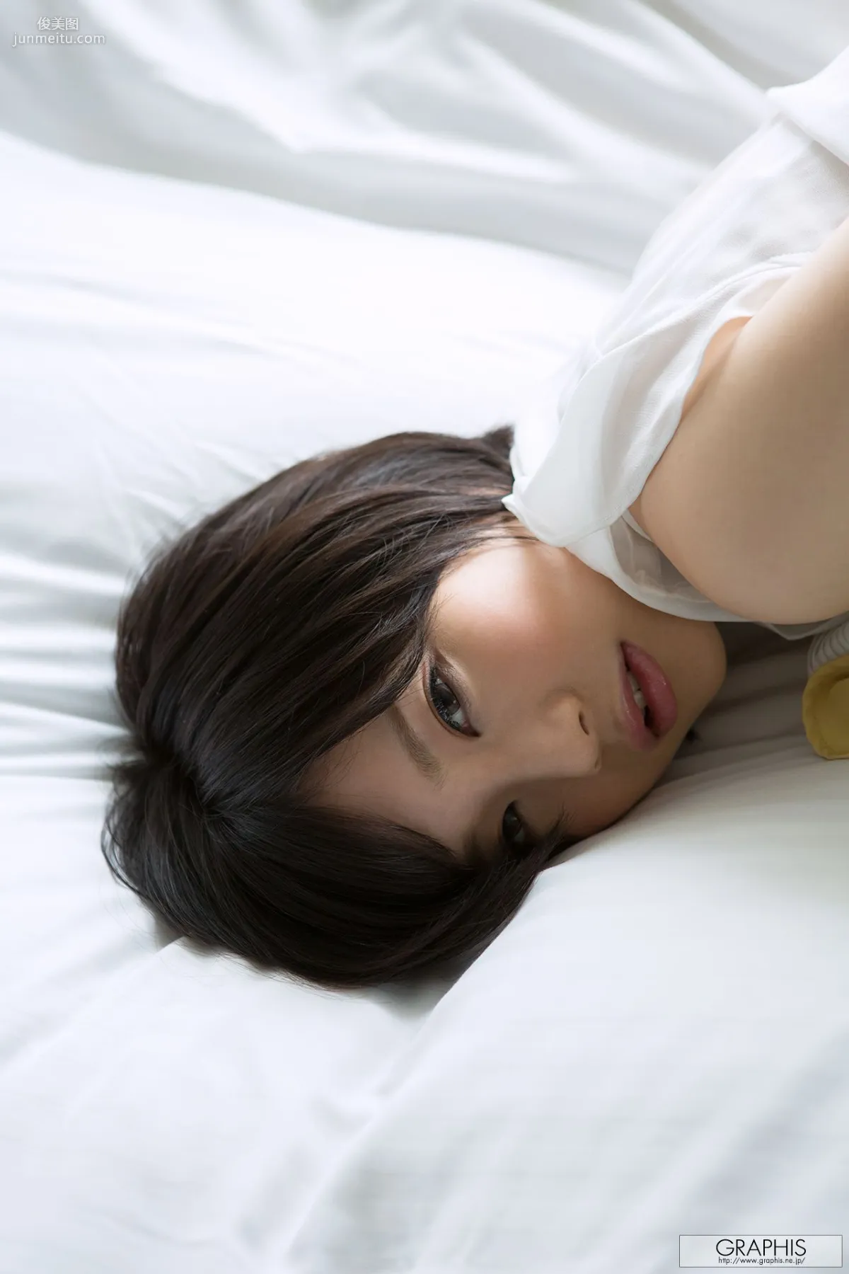 鈴村 あいり《Summer Special 2015 》 [Graphis] 寫真集 4
