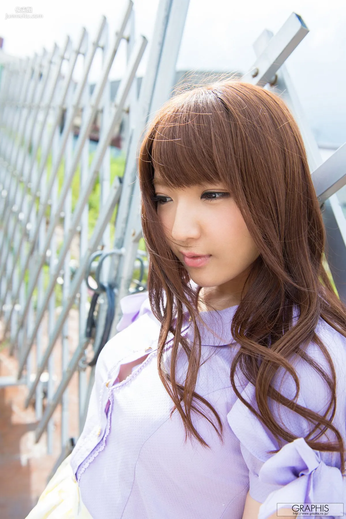 神咲詩織《Surround You》 [Graphis] Gals 写真集25