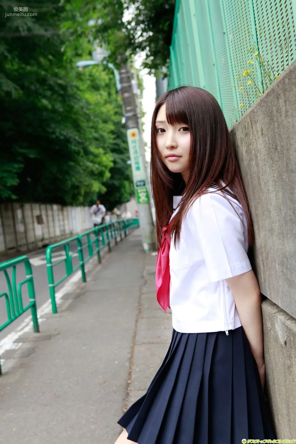 Yoshiko Suenaga, Uniform After School Too? Or Shall We Change into Swimsuits? Photo Set [DGC] NO.1052 photo 12