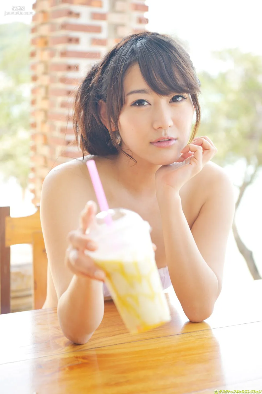 西野翔《ルックス抜群!ビーチで輝く女神のヒップ》寫真集 [DGC] NO.1058 73