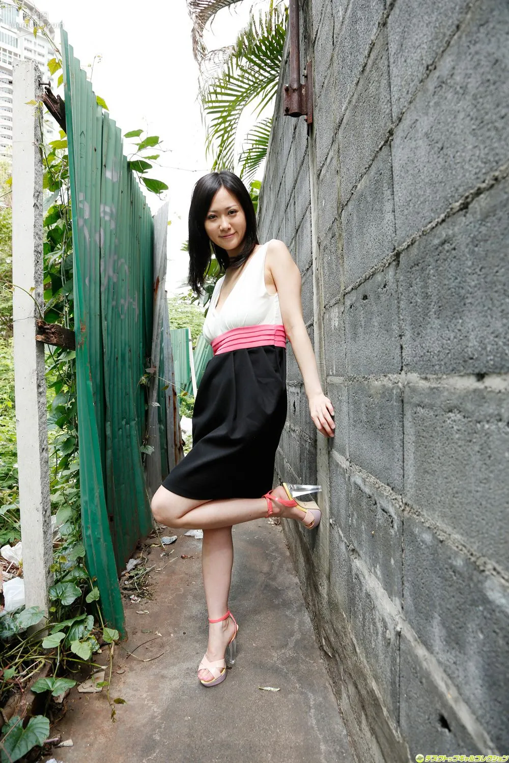 Sayuki Kanno, 95cm J Cup Dynamite Body Explosion Photo Set [DGC] NO.1051 photo 3