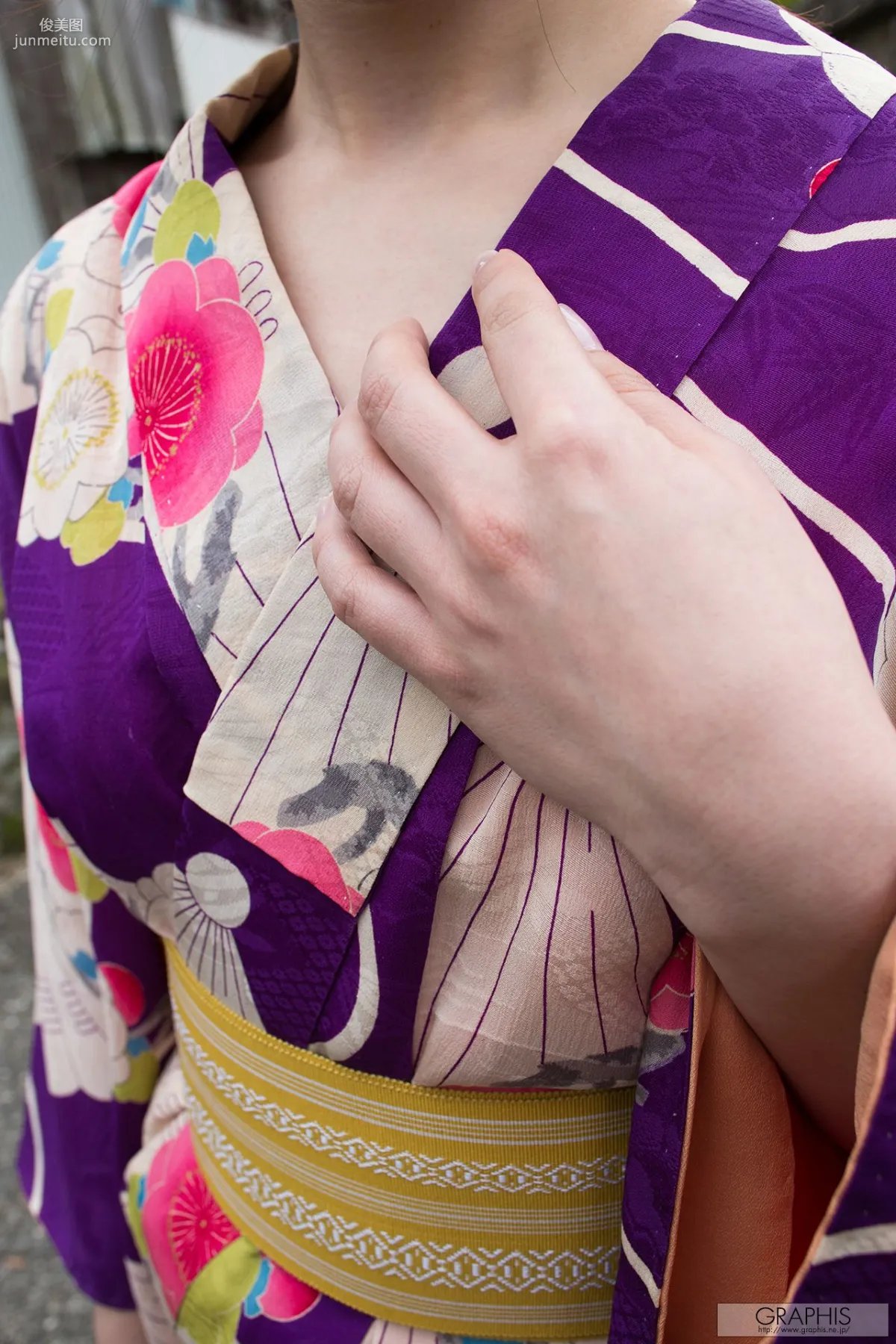 Masami Ichikawa, I'm Here [Graphis] Gals Photo Set photo 26