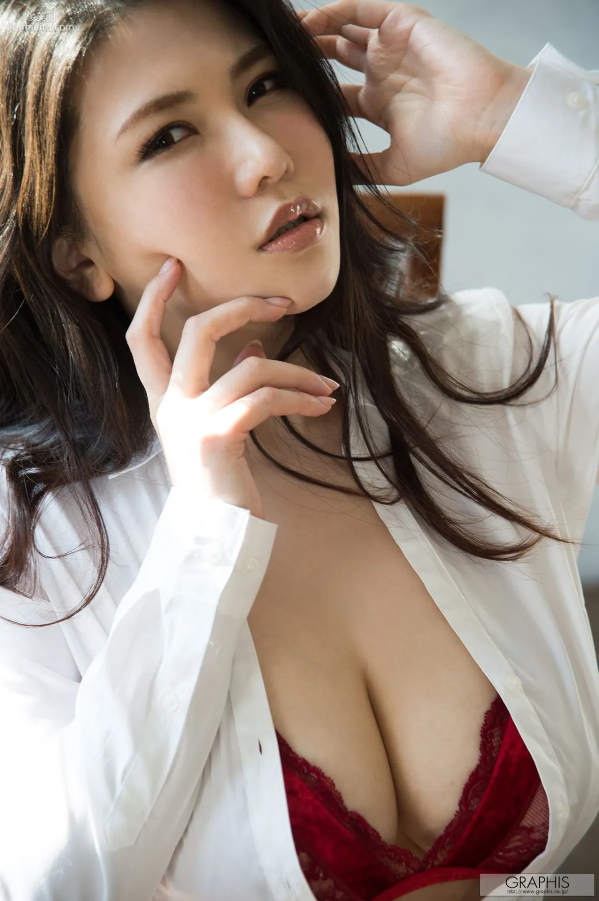 冲田杏梨『Console』 [Graphis] Gals 写真集20