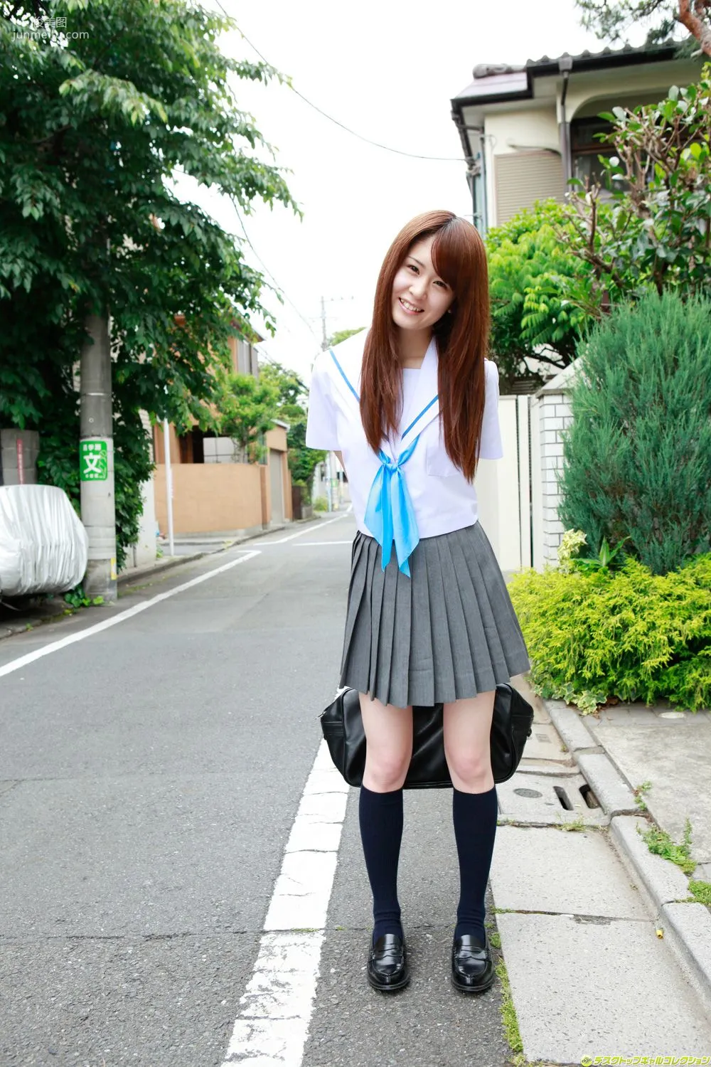 Shiori Asana "Sweet Loli Face and Uniform Perfect Fusion!" Photo Set [DGC] NO.1040 photo 13