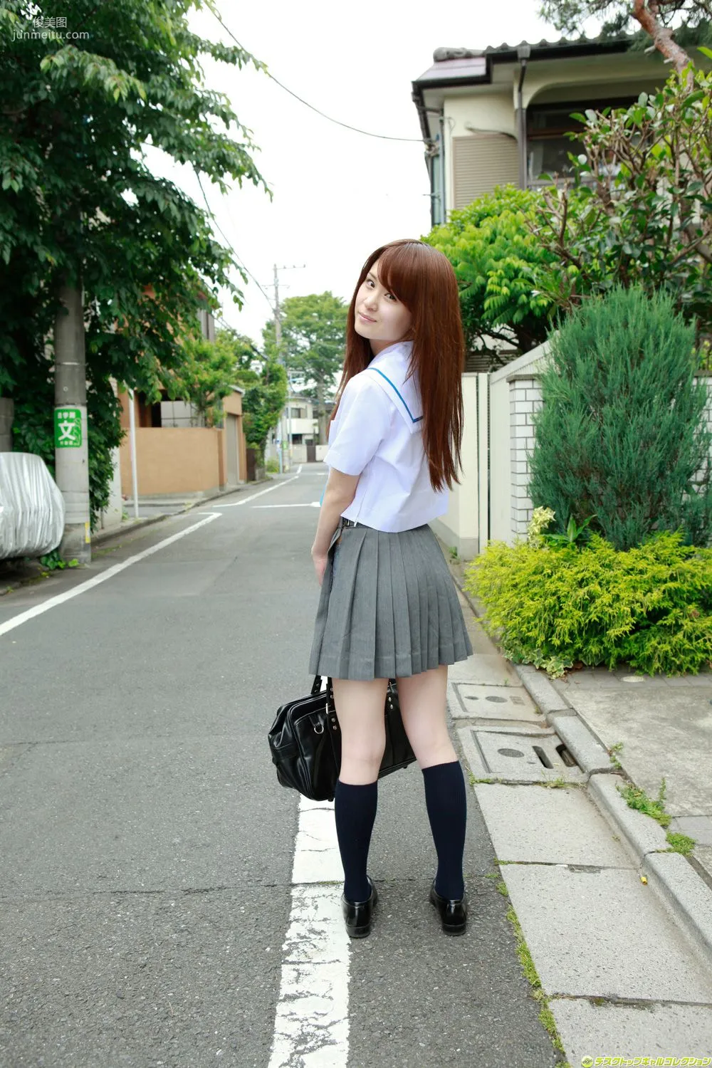 Shiori Asana "Sweet Loli Face and Uniform Perfect Fusion!" Photo Set [DGC] NO.1040 photo 24