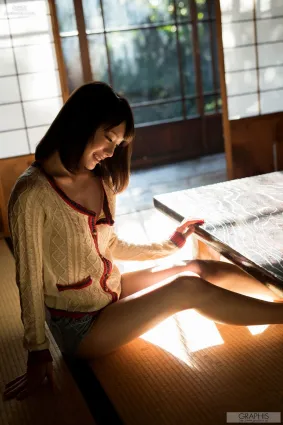 鈴村あいり『Certain Existence』 [Graphis] Gals 寫真集