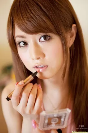 吉澤明步/吉沢明歩《美形S級女優が南國で魅せる解放スタイル》寫真集 [DGC] NO.1057