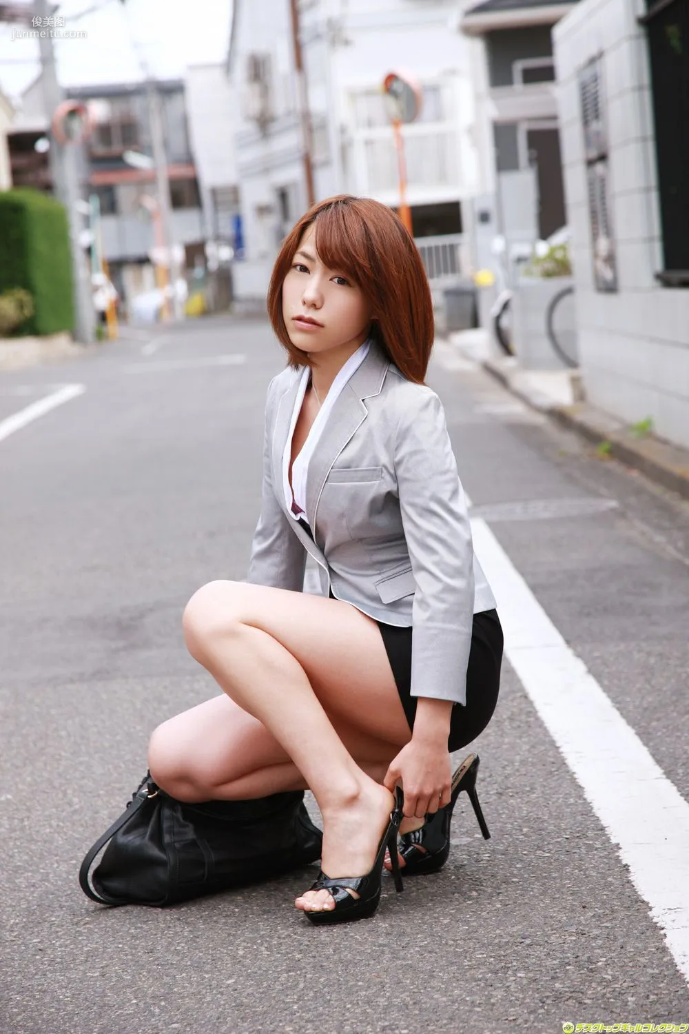 Misato Kashiwagi, The Limit Pose Posed by a Super Popular Top Race Queen Photo Set [DGC] NO.1035 photo 24