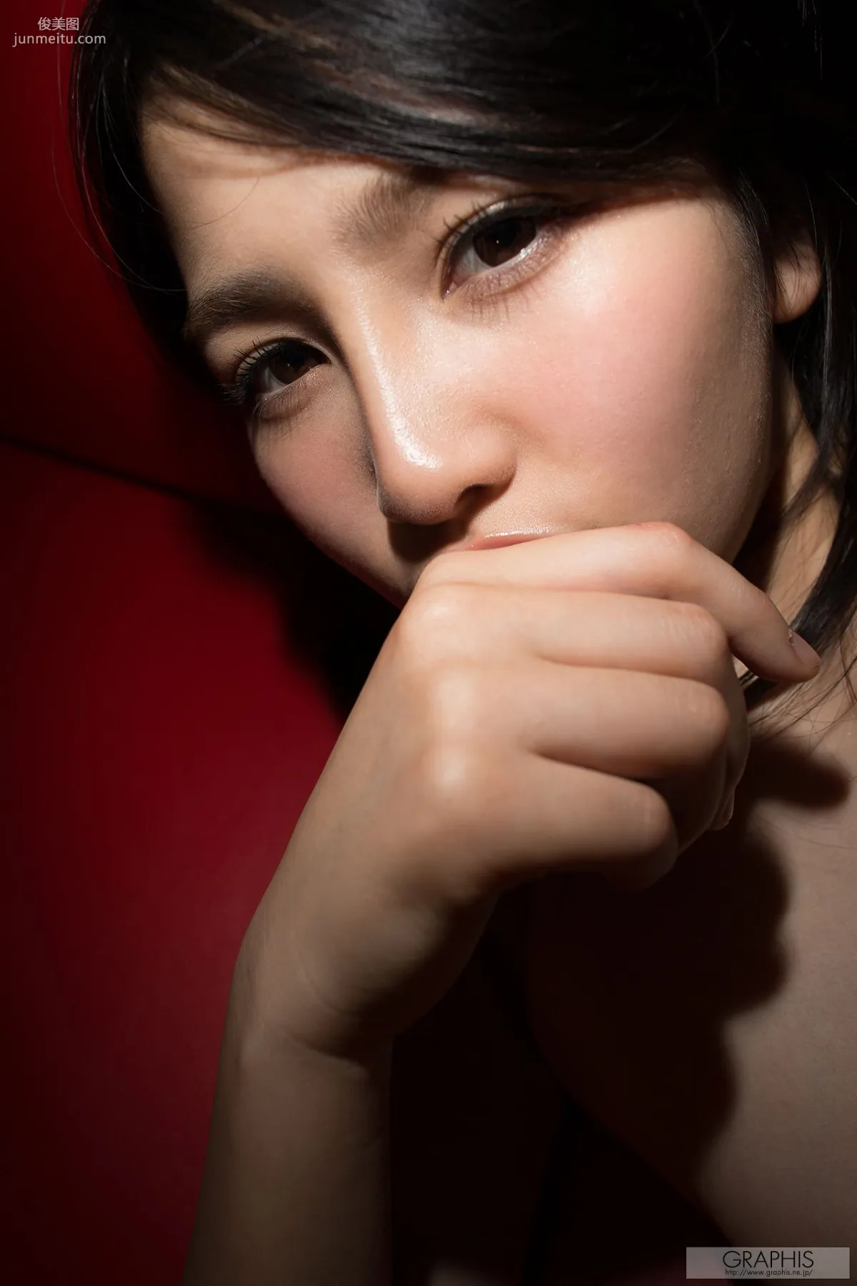 小野寺梨紗 『About Her』 [Graphis] Gals 写真集32