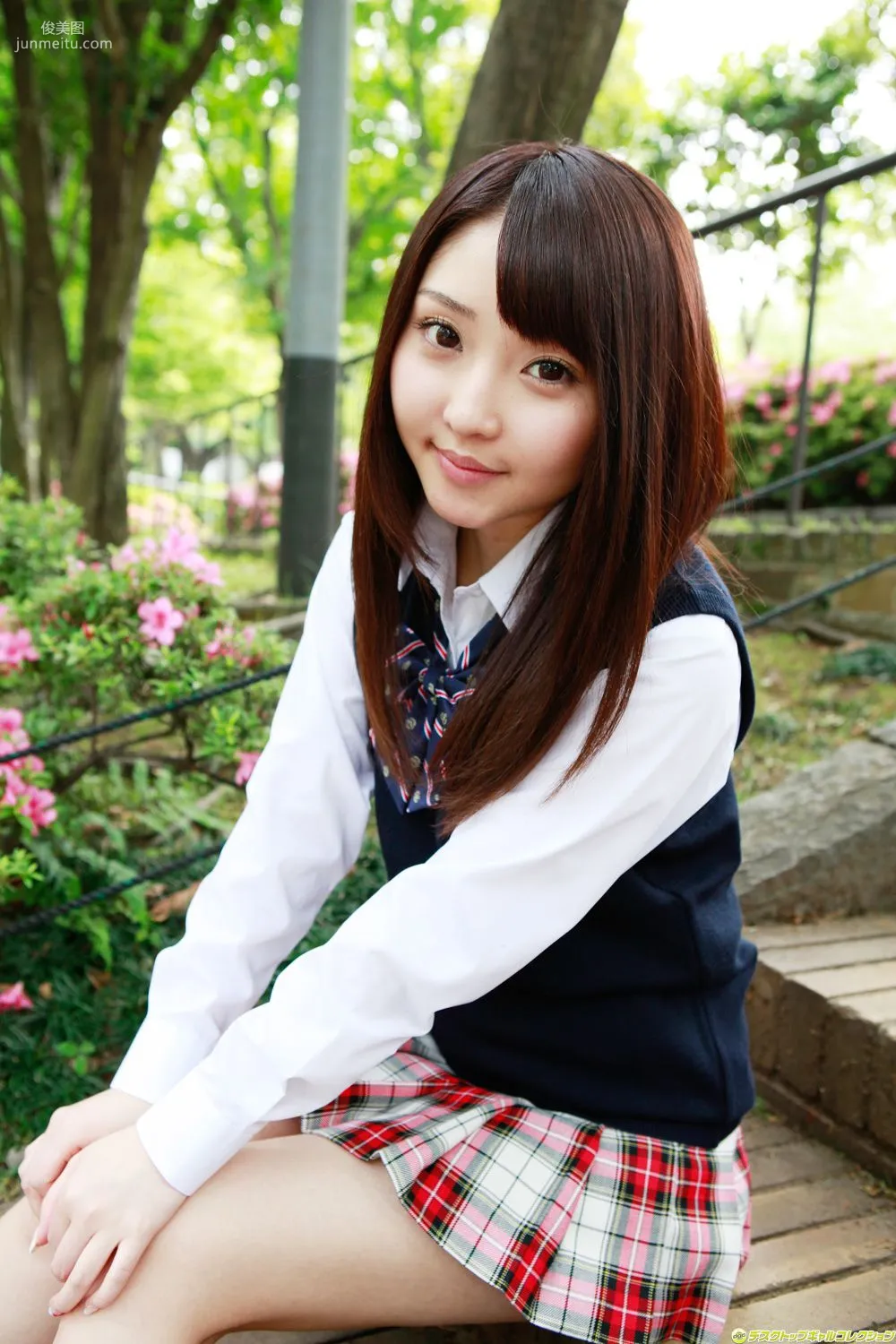 Yoshiko Suenaga, Uniform After School Too? Or Shall We Change into Swimsuits? Photo Set [DGC] NO.1052 photo 37