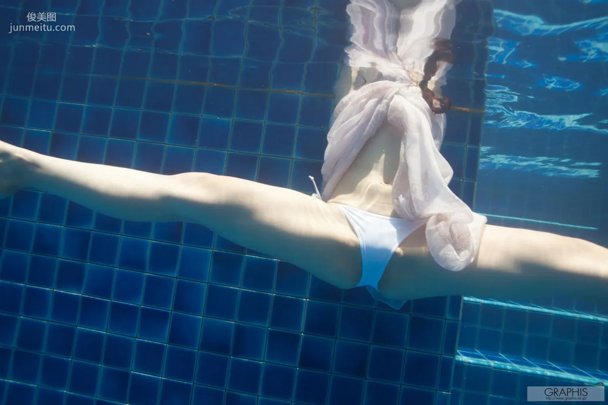 市川まさみ《Fascinating Rest》 [Graphis] Gals 寫真集 25