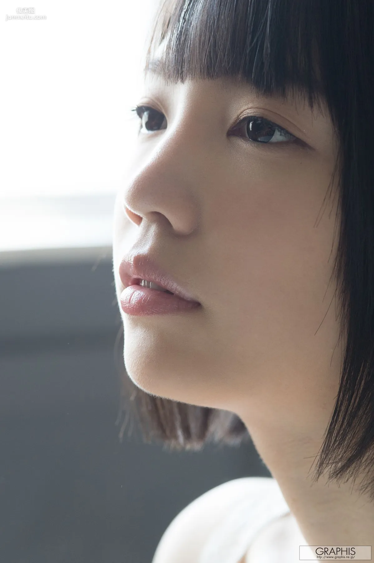 鈴木心春《Angelic Girl》 [Graphis] Gals 寫真集 15