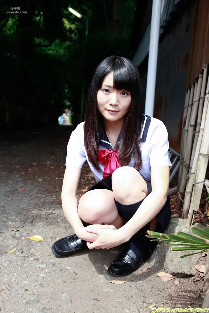 Sayaka Otonashi "An Immature Body of a Loli-Faced Beauty Who Looks Good in Uniform" Photo Set [DGC] NO.1046 photo 8