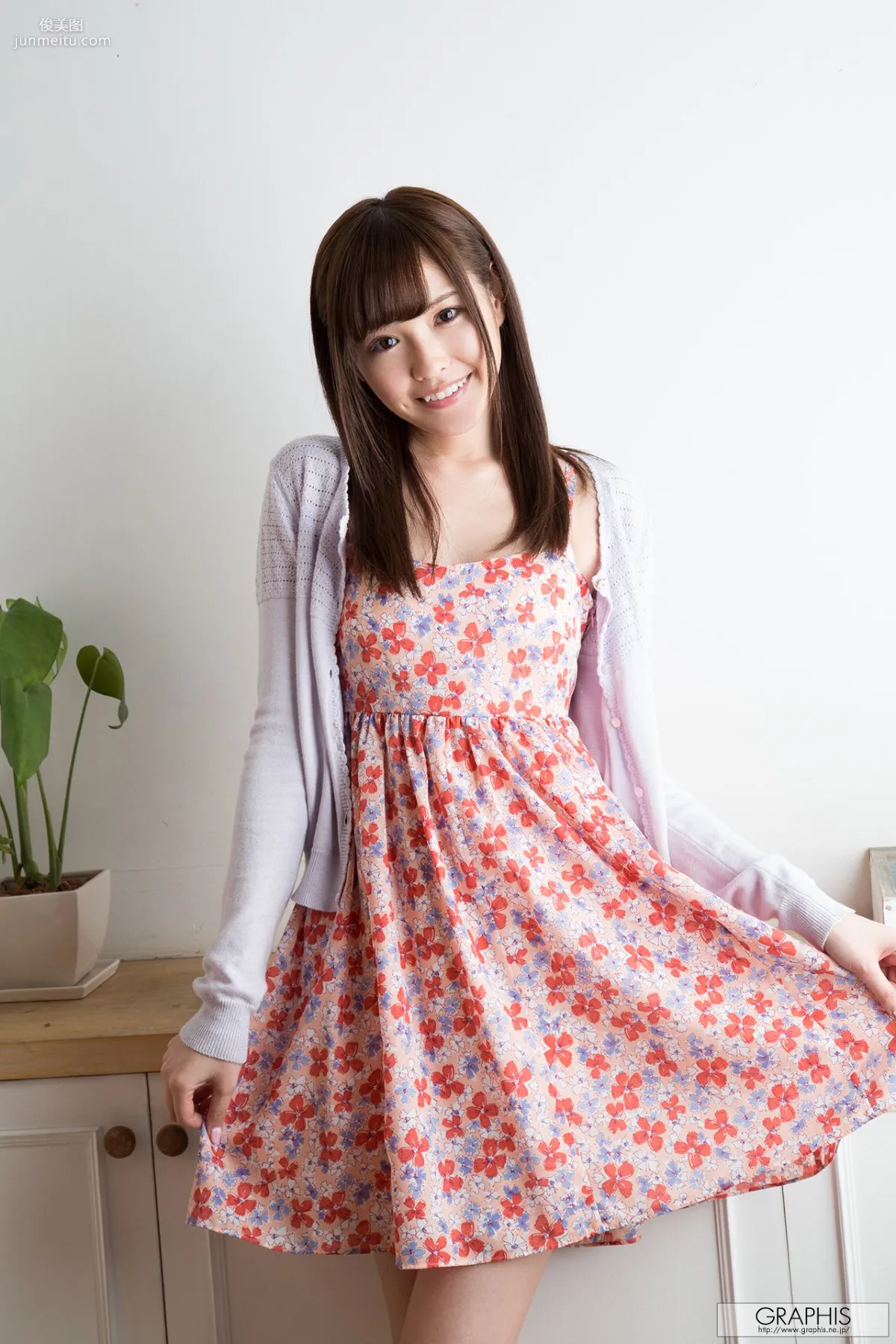 Arina Arata: Graphis First Gravure photo 22