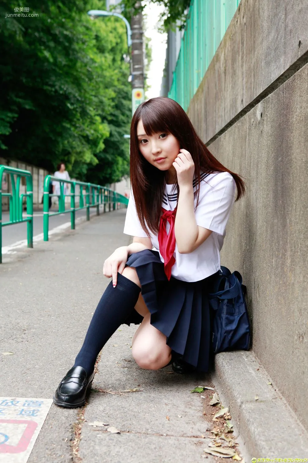 Yoshiko Suenaga, Uniform After School Too? Or Shall We Change into Swimsuits? Photo Set [DGC] NO.1052 photo 13