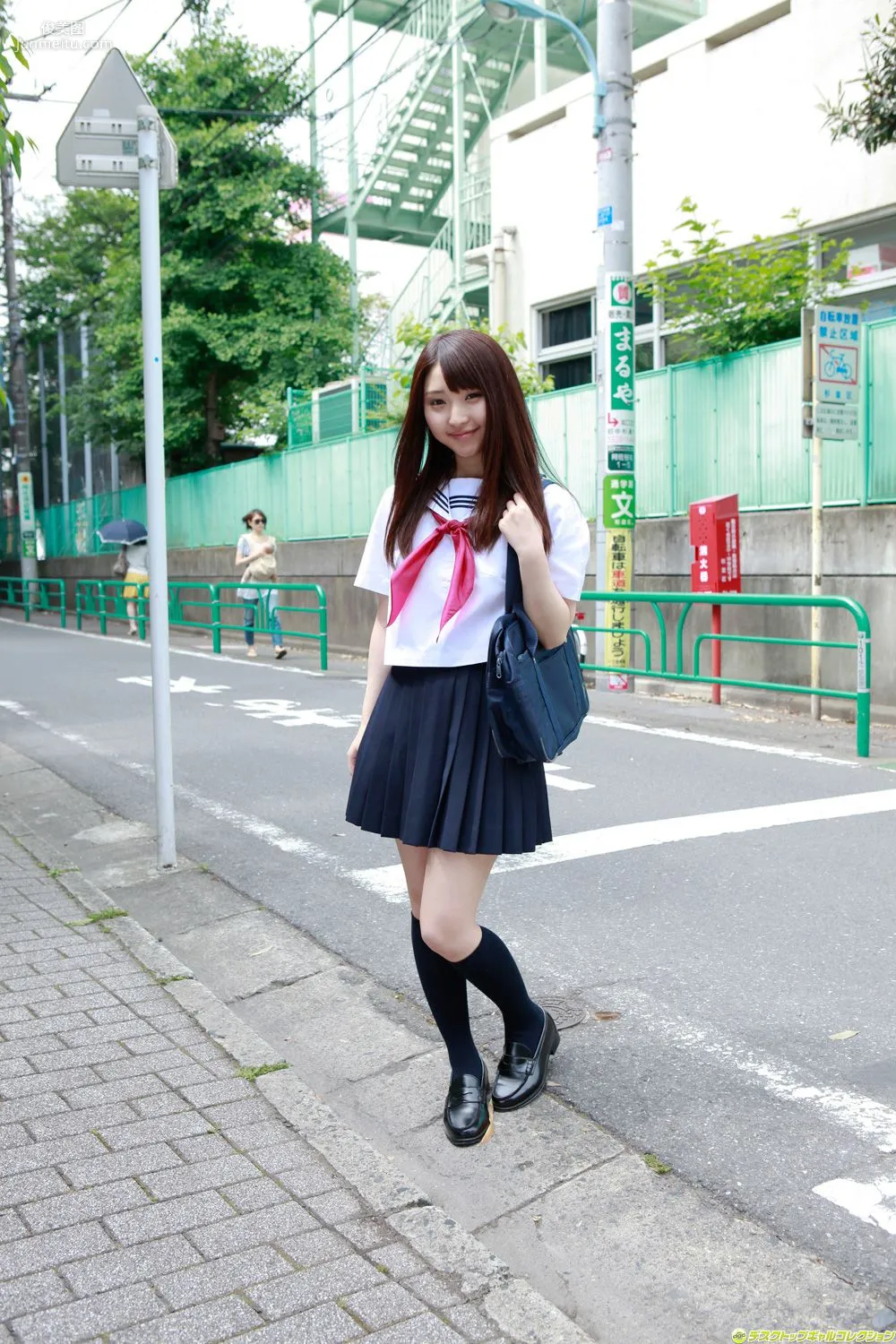 Yoshiko Suenaga, Uniform After School Too? Or Shall We Change into Swimsuits? Photo Set [DGC] NO.1052 photo 6