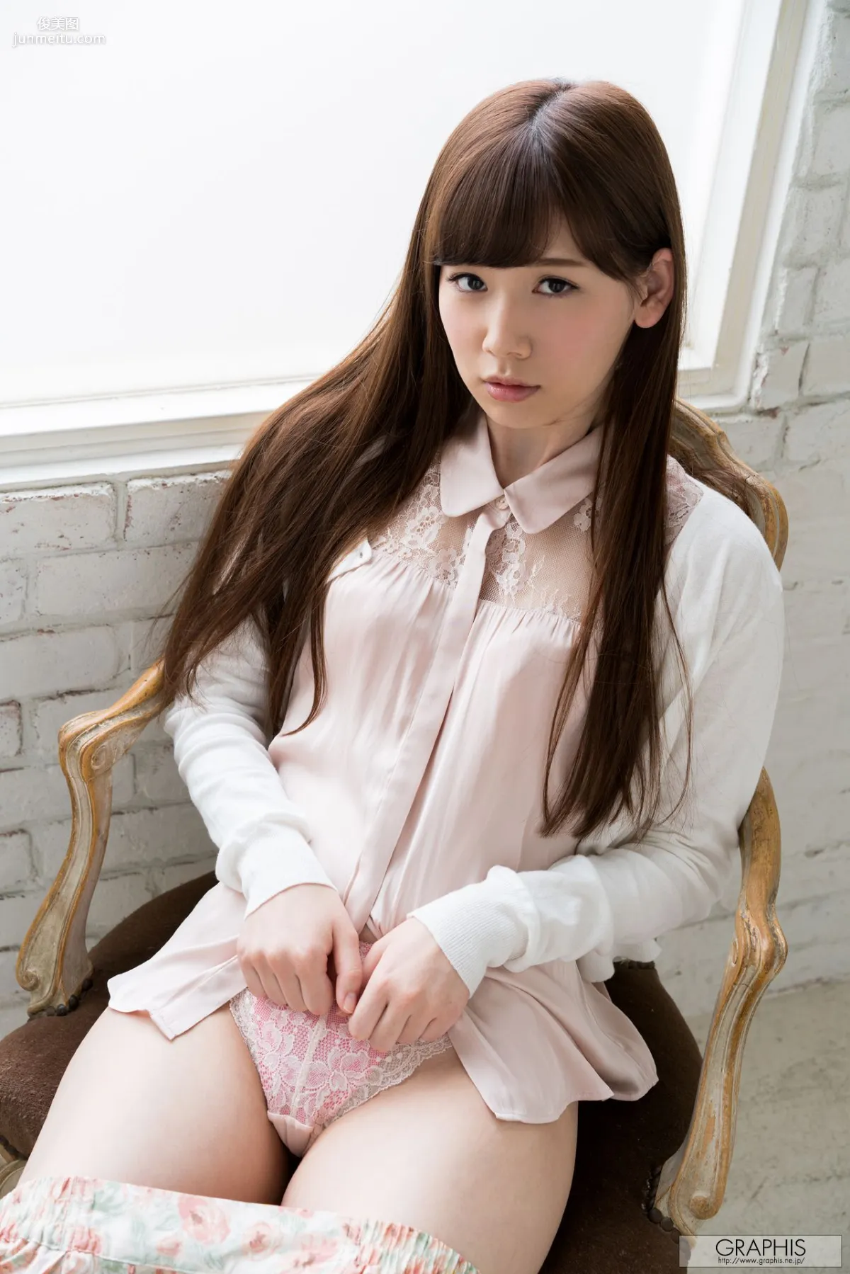 Tsumugi Akari 明里つむぎ/明里紬 [Graphis] First Gravure 初脫ぎ娘  写真集8