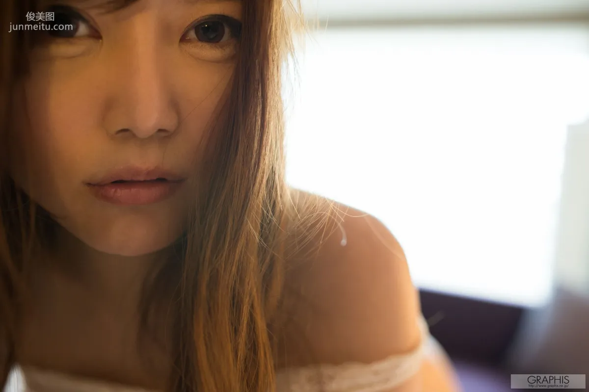 榊梨々亜/榊梨梨亞《Be shy》 [Graphis] Gals 寫真集 47