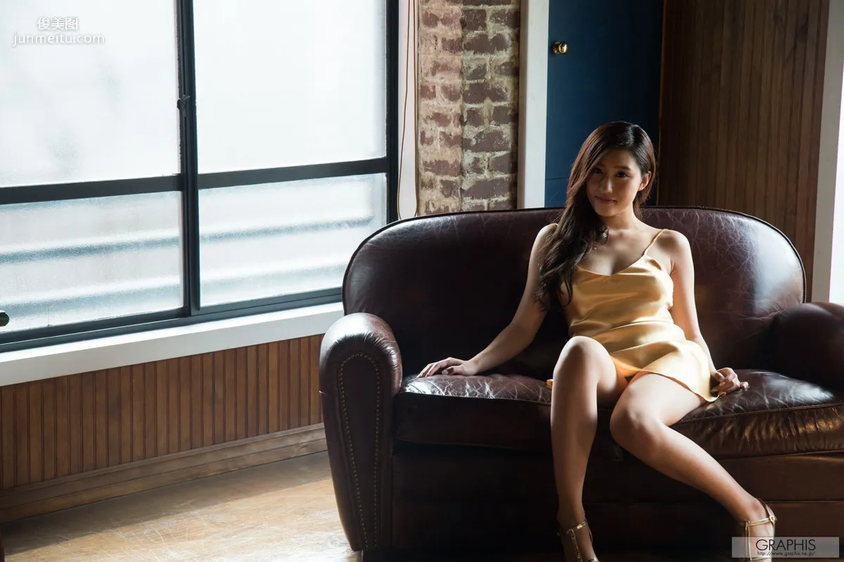 Suzu Mitake "Lip Hook Kiss" [Graphis] Gals Photo Set photo 8