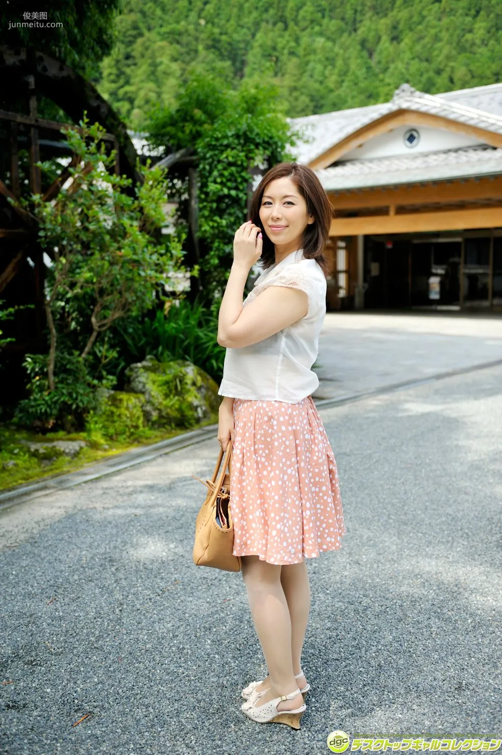 Chisato Shoda, The Ripe and Voluptuous Body of a Mature Woman Who Knows No Decline! Photo Set [DGC] NO.1195 photo 8