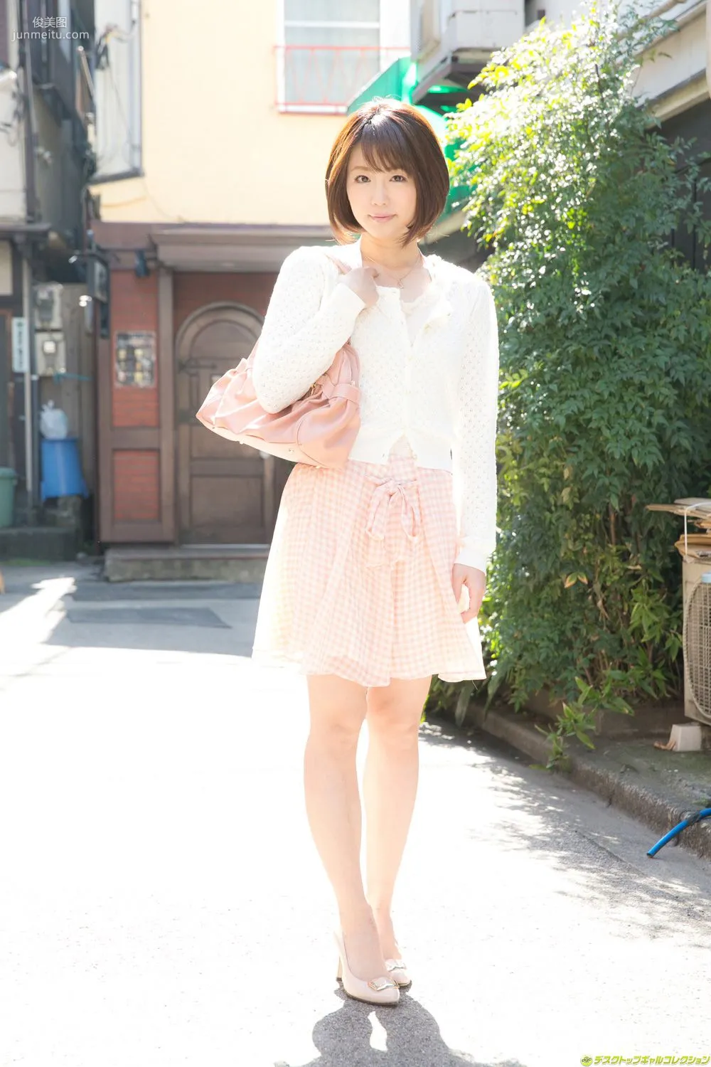 Saki Ninomiya "Gaining Popularity in Sweets Magazines" Photo Set [DGC] NO.1159 photo 1