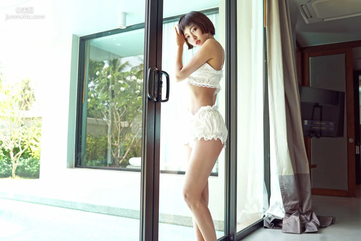 Fengmumu LRIS, Thailand Travel Shoot First Set [FeiLin] VOL.083 Photo Set photo 44