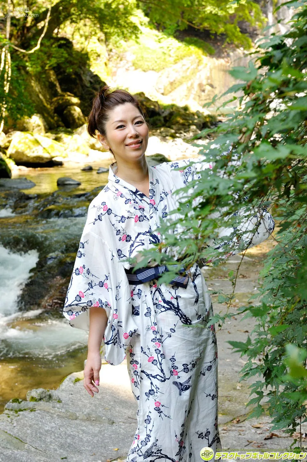 Chisato Shoda, The Ripe and Voluptuous Body of a Mature Woman Who Knows No Decline! Photo Set [DGC] NO.1195 photo 44