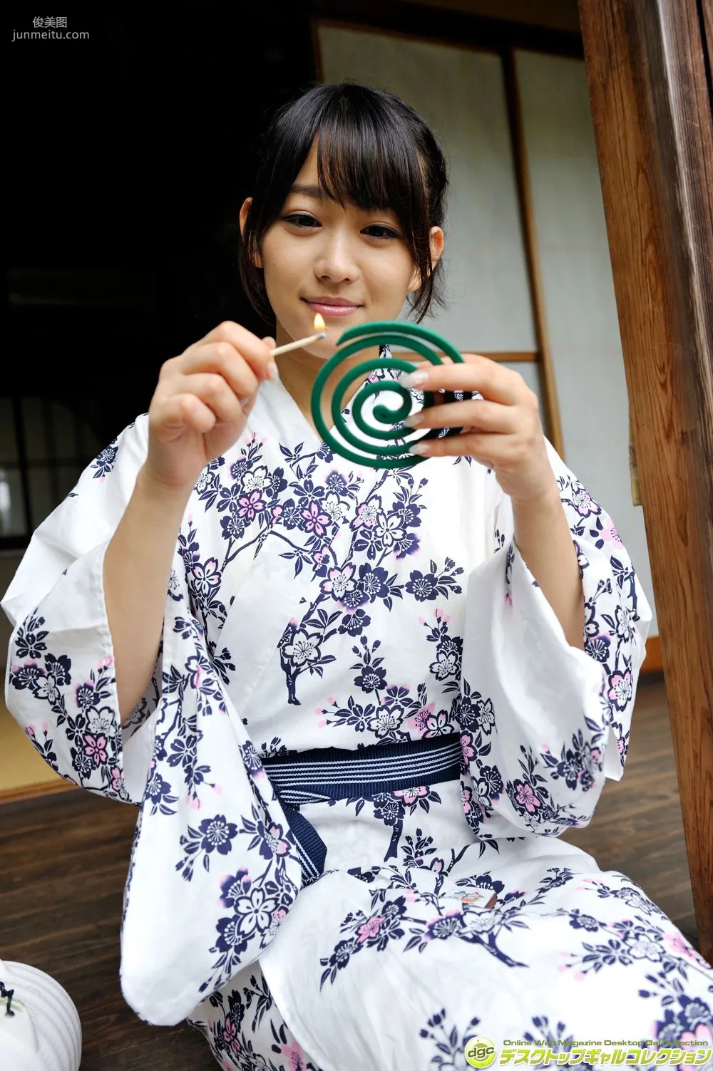 Shou Nishino, Recently, a Veteran Actress Who Often Plays Young Wife Roles! Photo Set [DGC] NO.1189 photo 22