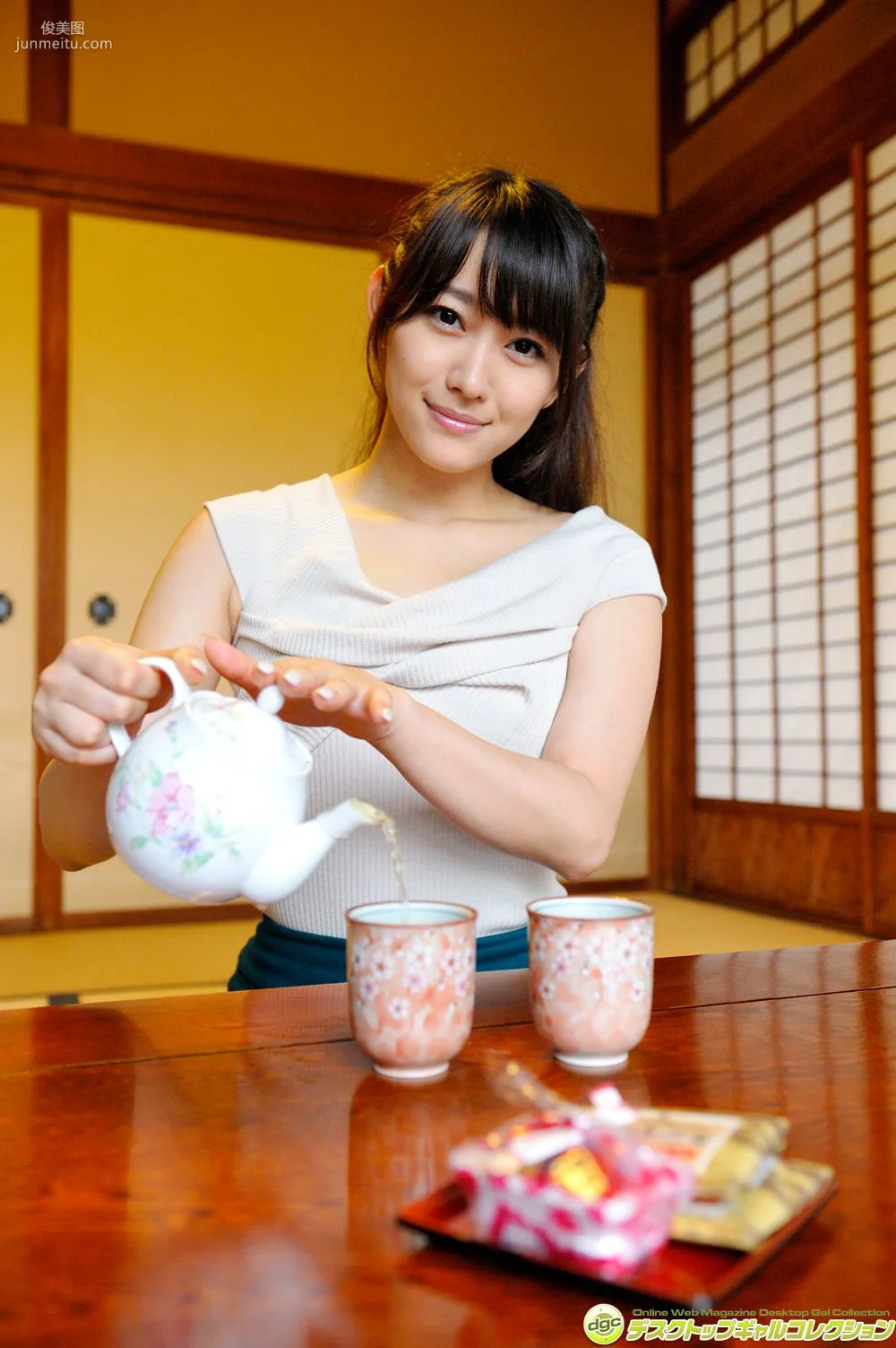 Shou Nishino, Recently, a Veteran Actress Who Often Plays Young Wife Roles! Photo Set [DGC] NO.1189 photo 65