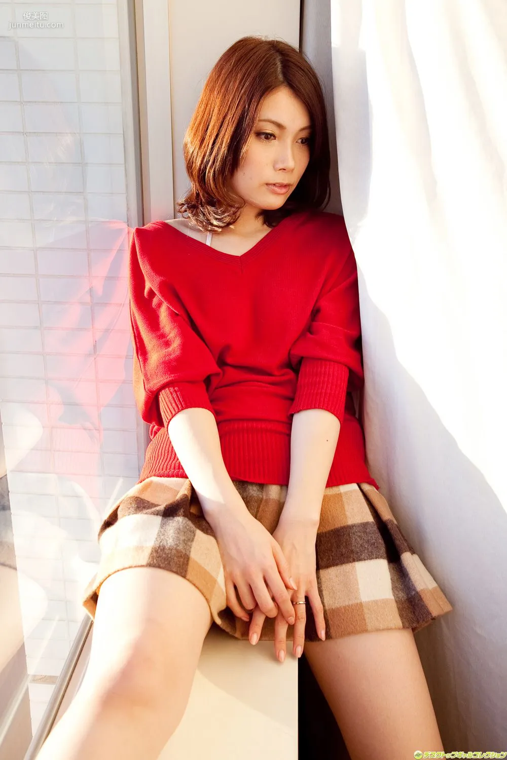 Akemi Horiuchi, A Gorgeous Married Woman Emitting a Thick Erotic Aura Photo Set [DGC] NO.1106 photo 5