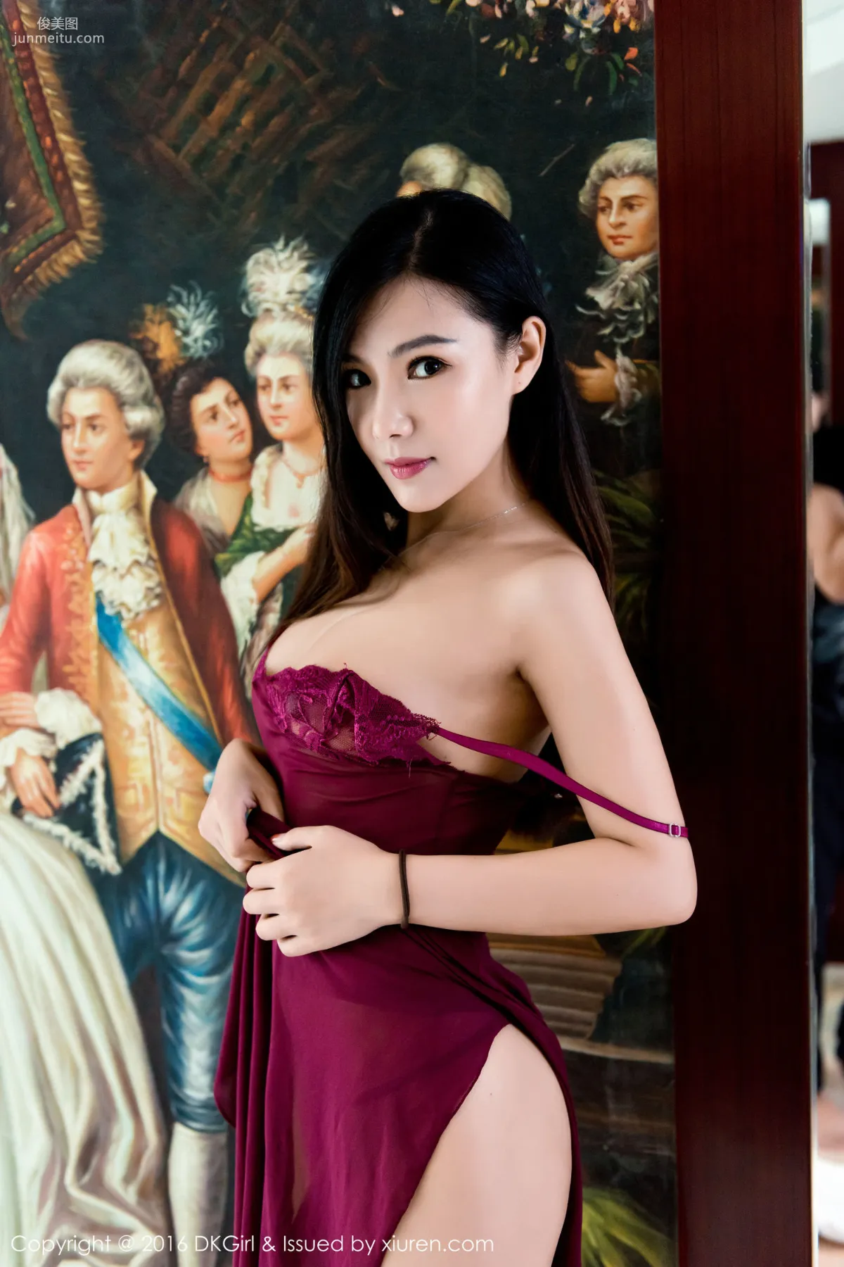 Ding Xiaonan 'Qipao + Sexy Gown + Thong' [DKGirl] VOL.004 Photo Set photo 23