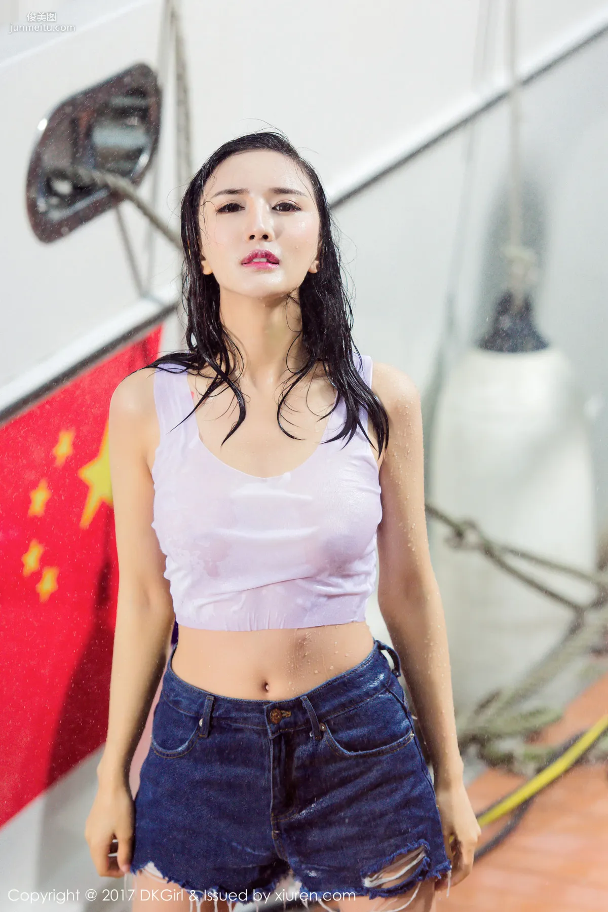 Model Mei Ge, Fresh and Lovely, Beautiful Breasts and Legs, Fashionable and Sexy [DKGirl] VOL.026 Photo Set photo 57