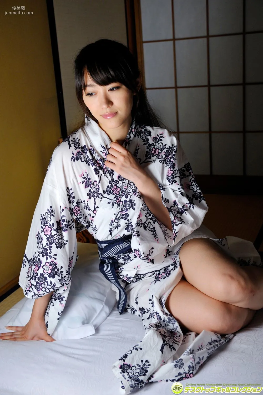Shou Nishino, Recently, a Veteran Actress Who Often Plays Young Wife Roles! Photo Set [DGC] NO.1189 photo 74
