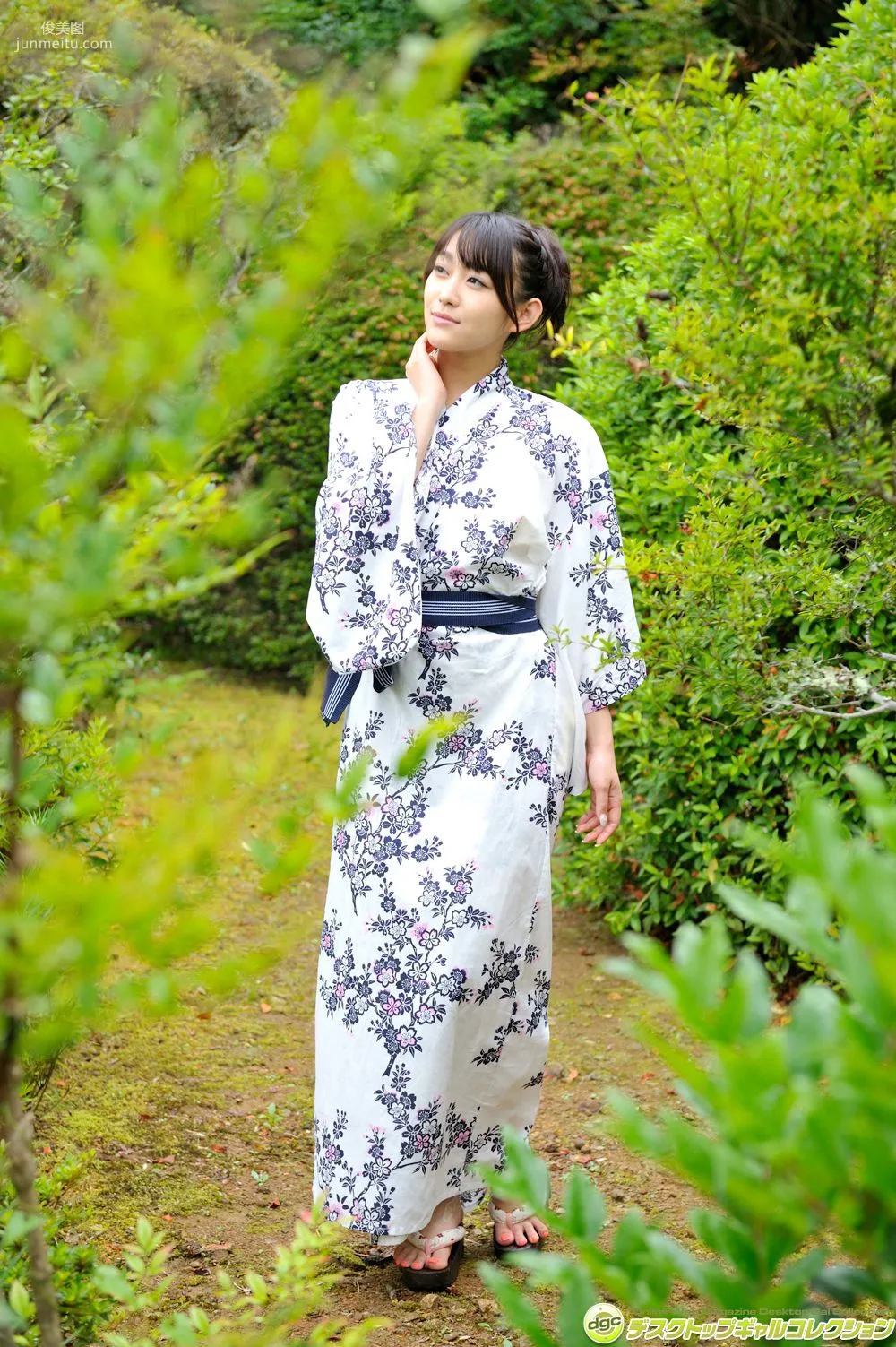 Shou Nishino, Recently, a Veteran Actress Who Often Plays Young Wife Roles! Photo Set [DGC] NO.1189 photo 26