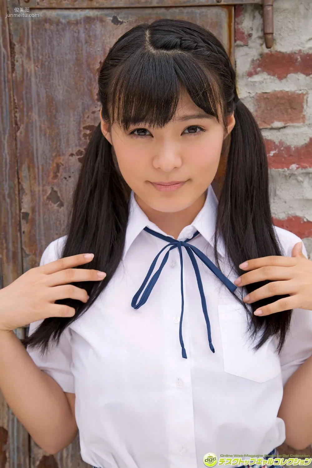 星名美津紀《Ｈカップのスーパーボディに可憐なスマイル》写真集 [DGC] NO.1203 1