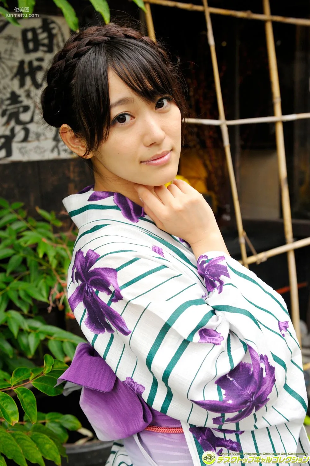 Shou Nishino, Recently, a Veteran Actress Who Often Plays Young Wife Roles! Photo Set [DGC] NO.1189 photo 84