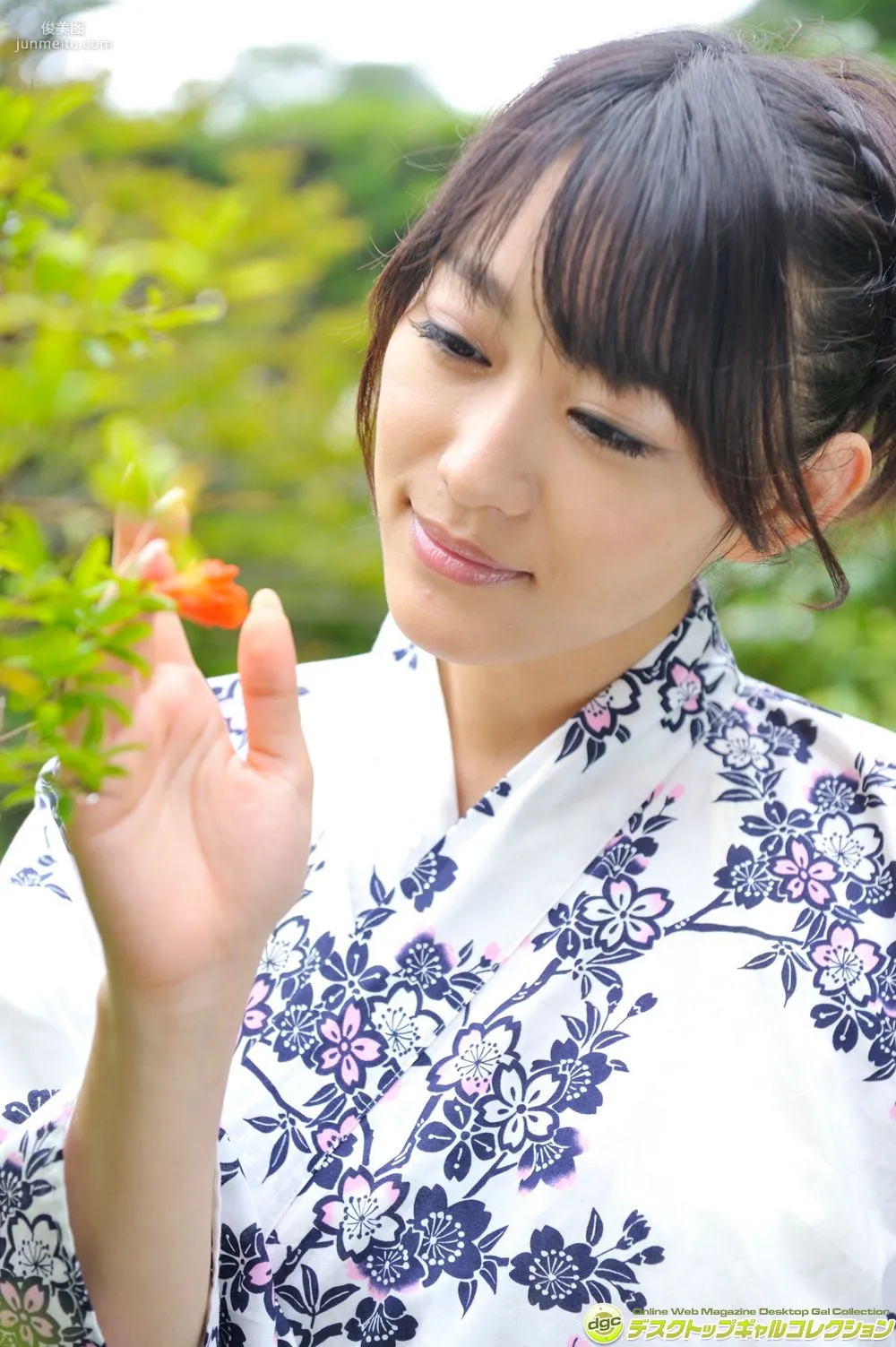 Shou Nishino, Recently, a Veteran Actress Who Often Plays Young Wife Roles! Photo Set [DGC] NO.1189 photo 25