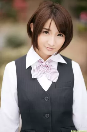 尾崎娜娜《ムッチリ、熟した女の身體に》寫真集 [DGC] NO.1143