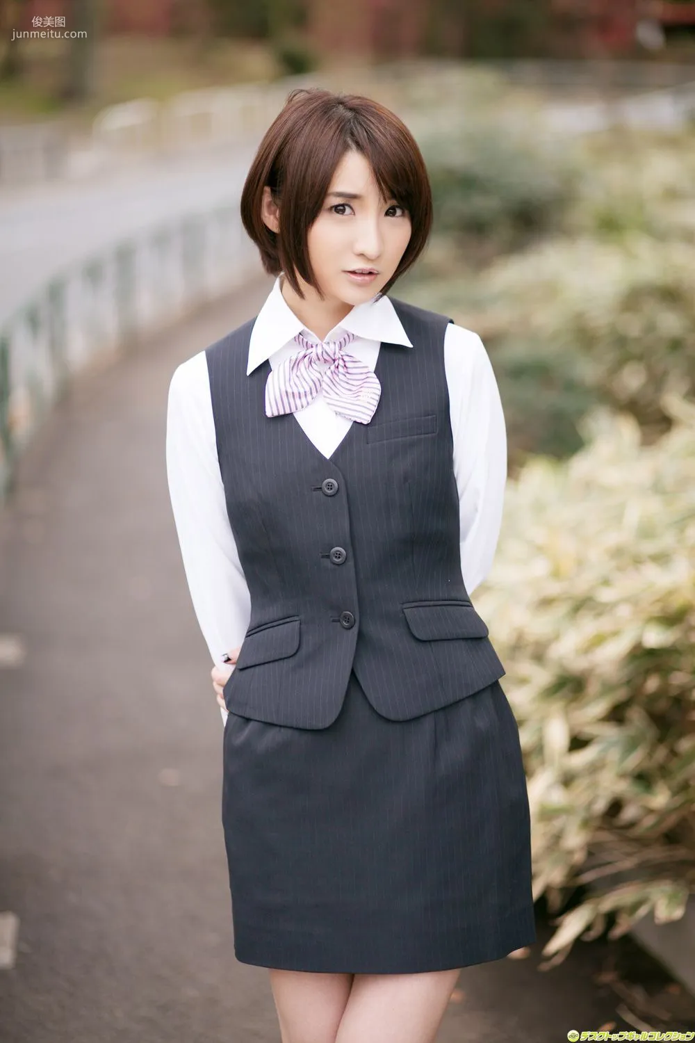 Nana Ozaki Plump, Mature Woman's Body Photo Set [DGC] NO.1143 photo 2