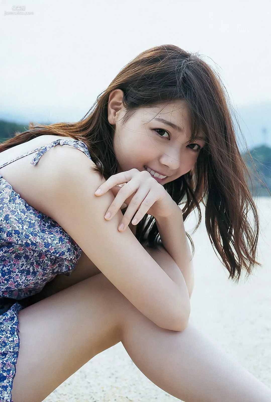 Nanase Nishino, Chapter at the Foot of the Mountain [Weekly Young Jump] 2015 No.50 Photo Magazine photo 4